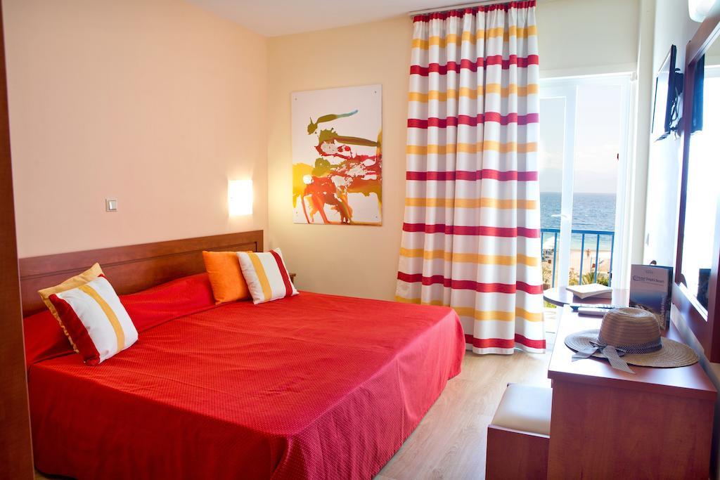Delphi Beach Hotel Eratini Room photo